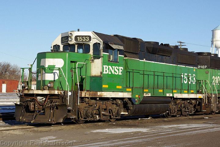 BNSF 1533 - GP28.JPG